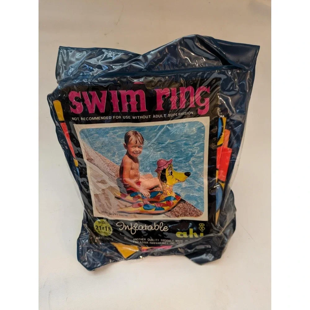Vintage 1970 Dog Hat Swim Ring Inflatable Boat Pool Toy Floatie 21 x 18 Ahi NEW